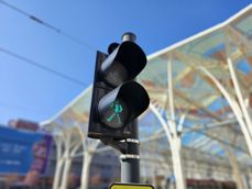 Nawet szare miasto nabierze kolorów w obiektywie Galaxy S23 Ultra