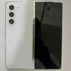 Samsung Galaxy Z Fold5