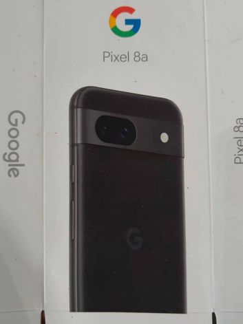 Opakowanie Google Pixel 8A