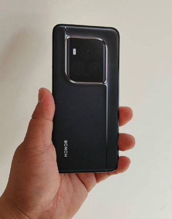 Honor Magic6 Ultimate