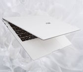 FreeBuds 6i, Matebook 14 i Matebook X Pro w dwóch kolorach