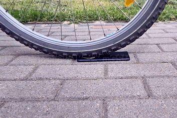 Honory pod kołami roweru