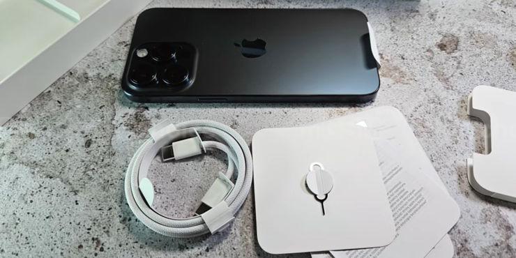 iPhone 15 Pro Max