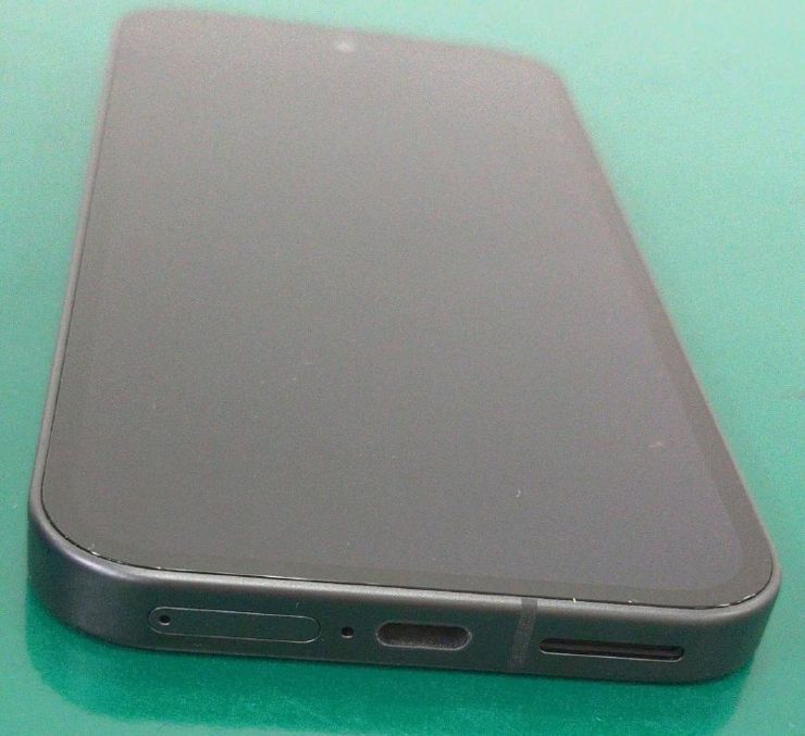 Czy to Google Pixel 9a?