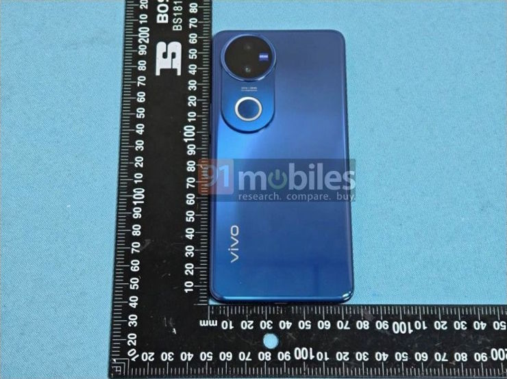Vivo V50 Vivo V50