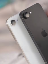 iPhone 16e w dwóch wariantach iPhone 16e w dwóch wariantach