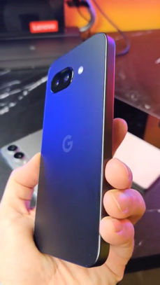 Google Pixel 9a na żywo Google Pixel 9a na żywo