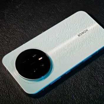Honor Magic8 Sky Blue Glaze