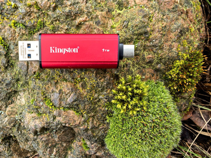 Kingston Dual Portable SSD