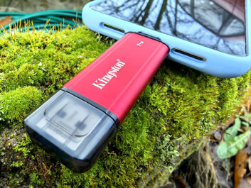 Kingston Dual Portable SSD