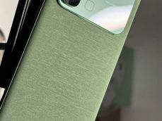 Infinix Note Edge w wersji Silk Green