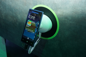 HTC 8X