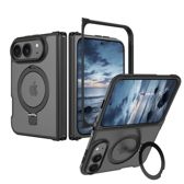 iPhone Ultra w pokrowcach