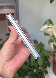 Makieta szerokiego Galaxy Z Fold 8 Makieta szerokiego Galaxy Z Fold 8