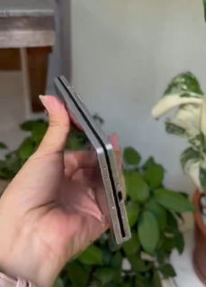 Makieta szerokiego Galaxy Z Fold 8 Makieta szerokiego Galaxy Z Fold 8