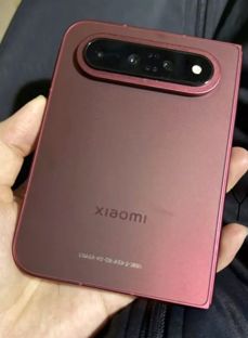 Xiaomi 18 Fold