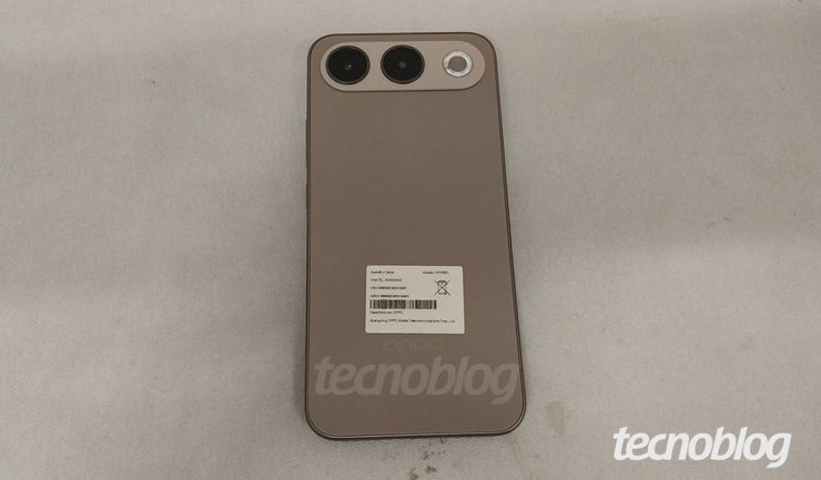 Oppo A7 Pro Oppo A7 Pro