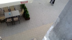 Bez zoomu