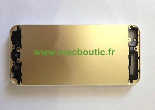 Złoty element iPhone z Macaboutic