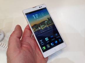 Konka Moblie Viva I300