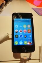 Przekrój przez smartfony z Firefoksem