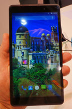 Smartfony BluebAnk z Intel Inside