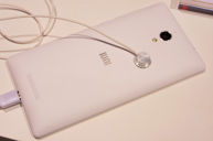 Biały IUNI U3 Biały IUNI U3