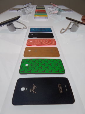 Obudowy są, faktycznie, kolorowe