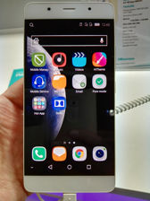Hisense C1 Hisense C1