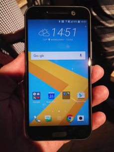 HTC 10