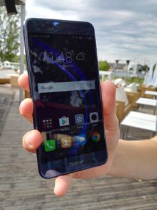 Niebieski Honor 8 - u nas może na jesieni...