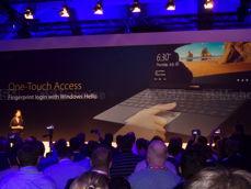 Prezentacja ZenBook-a Prezentacja ZenBook-a