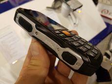 MaxCom MM899
