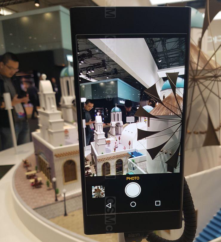 5-krotny zoom bezstratny - przebój Oppo