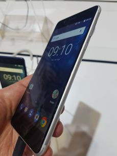 Nokia 5 Nokia 5