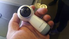 Nowe gogle Gear VR i kamera Gear 360