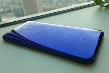 HTC U11