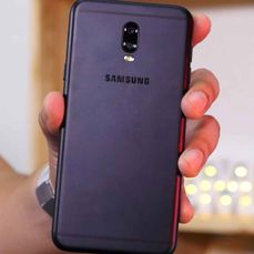 Samsung Galaxy J7+