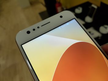 Asus ZenFone 4 Selfie