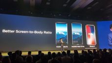 Sporo uwagi poświęcono wyświetlaczom...