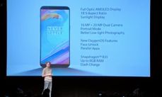 Jednym z prowadzących konferencję był nasz rodak - Szymon Kopeć, product manager w OnePlus Jednym z prowadzących konferencję był nasz rodak - Szymon Kopeć, product manager w OnePlus