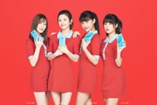 Urocze hostessy prezentują Xiaomi Redmi 5 i Xiaomi Redmi 5 Plus