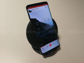 Stacja DeX i ładowarka indukcyjna Stacja DeX i ładowarka indukcyjna