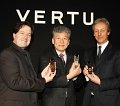 W środku Kazumi Murose W środku Kazumi Murose