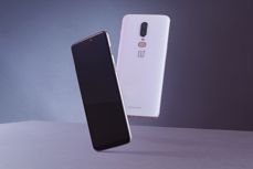 OnePlus 6 Silk White