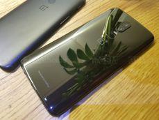 OnePlus 6 w porównaniu z OnePlus 5T