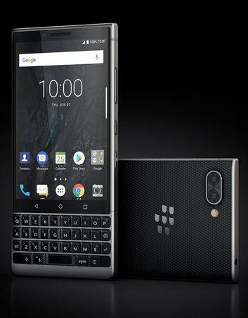 Dwa kolory BlackBerry KEY2
