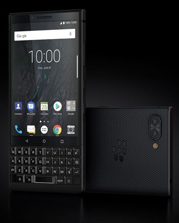 Dwa kolory BlackBerry KEY2