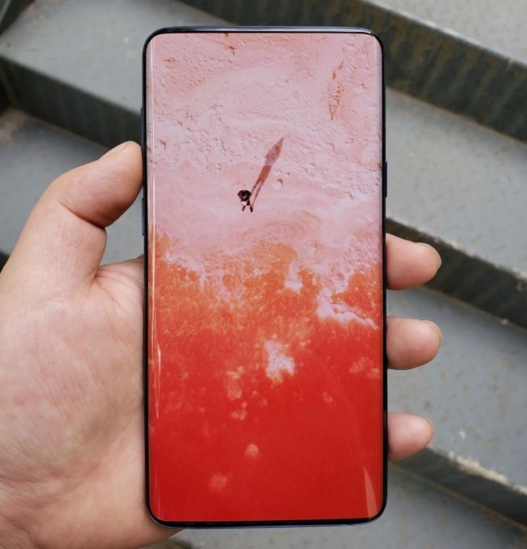 Czy to Samsung Galaxy S10? Pomarzyć zawsze można...