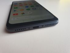 Poco F1 Armoured Edition